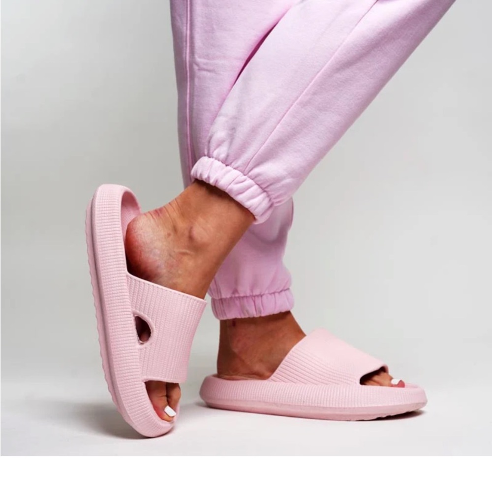 Soft Pink Foam Slippers with Perforated Strap